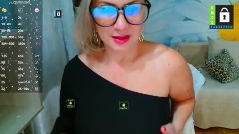 Lana online show from 12-18-25, 07:14