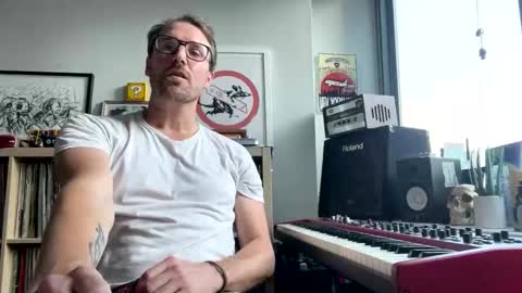 Perfectly Average online show from 10-05-25, 07:56