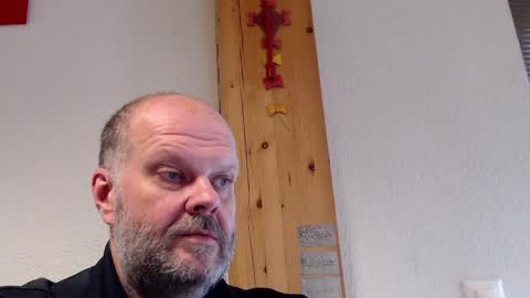 Mutin online show from 12-23-24, 01:24