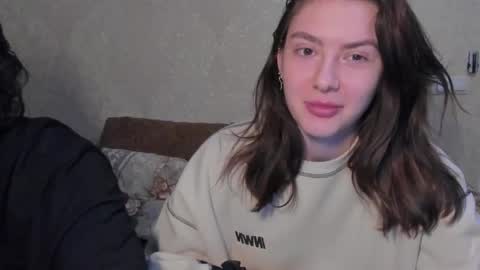 Snapshot of muuur_fam1 chatting on 11-27-25, 10:23 HEY online show from 11-27-25, 10:23