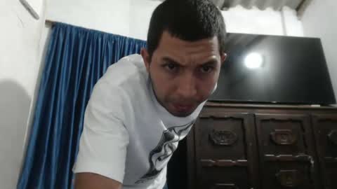 muyganoso24 online show from 11-10-25, 02:10