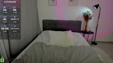 katie online show from 12-05-24, 11:18