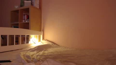 Hannah  welcome  online show from 11-13-25, 01:10