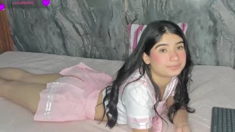 Snapshot of my_lia_ chatting on 10-20-25, 03:51 LIA online show from 10-20-25, 03:51