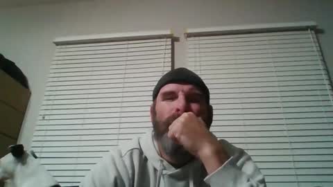 Snapshot of my_little_vienna_sausage chatting on 10-15-25, 12:11 vienna online show from 10-15-25, 12:11