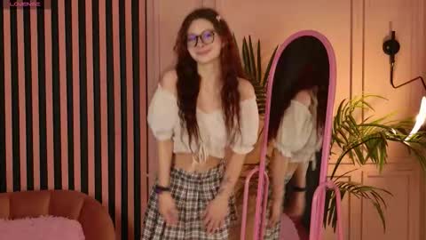 Mary online show from 12-22-25, 12:46