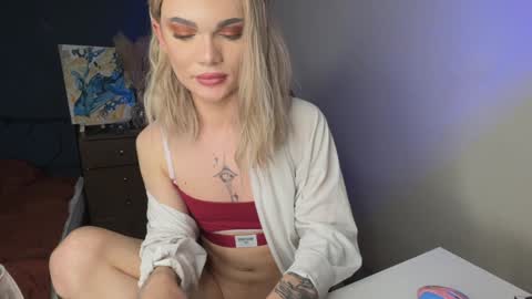 Sandra Muse online show from 02-02-25, 04:11