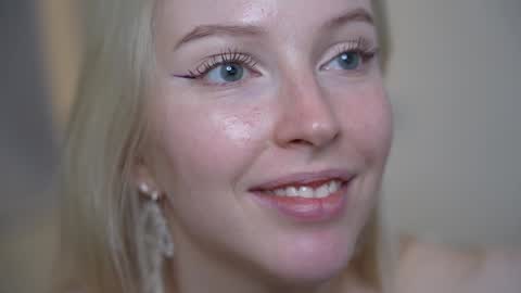 STELLA  Im here today online show from 01-16-25, 08:03
