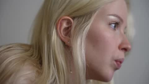 STELLA  Im here today online show from 01-18-25, 12:13