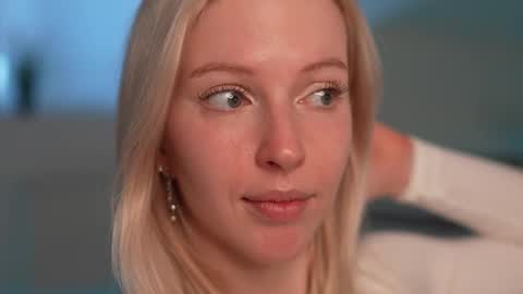 STELLA  Im here today online show from 02-19-25, 01:39