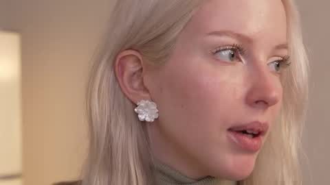 STELLA  Im here today online show from 03-11-25, 03:12