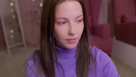 STELLA  Im here today online show from 09-28-25, 03:28