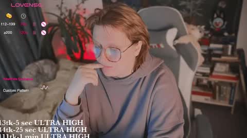 Kate online show from 11-19-25, 09:26