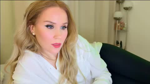 Mya-be Yours P online show from 02-21-25, 09:43