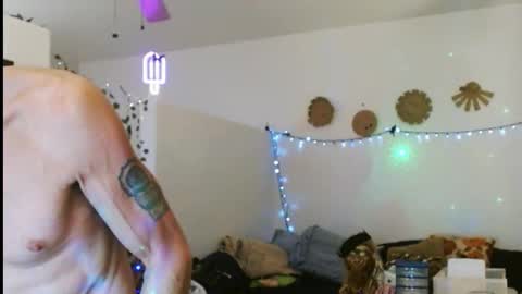 LA MARIPOSA DE MARICOPA online show from 03-04-25, 04:49