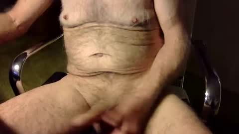 Snapshot of mydiboi chatting on 09-09-25, 02:00 r-glenn-01 online show from 09-09-25, 02:00
