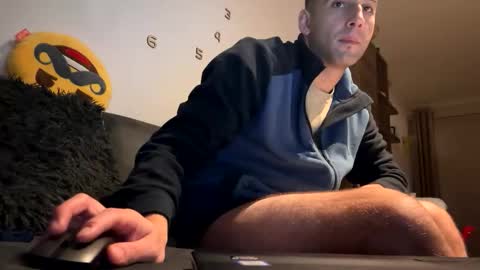 Fabio online show from 11-02-25, 08:44