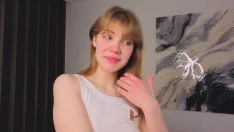 Snapshot of myismira chatting on 12-20-25, 04:08 Mira online show from 12-20-25, 04:08