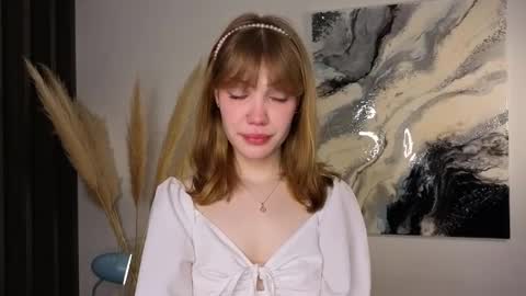 Snapshot of myismira chatting on 02-01-26, 04:11 Mira online show from 02-01-26, 04:11