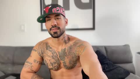 Myke esthetic online show from 02-26-25, 10:31