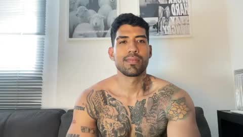 Myke esthetic online show from 04-15-26, 01:07