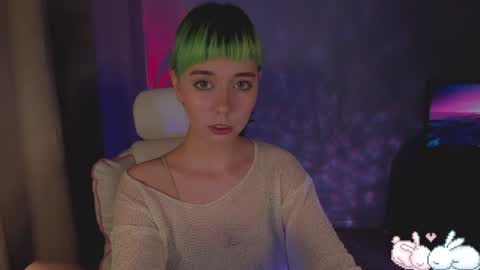 MylaFlores online show from 01-06-25, 12:59