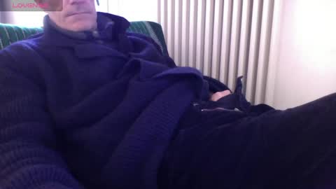 Snapshot of mynakedbeach chatting on 01-13-25, 10:25 Bi sexy guy lovense hush is on private is open or password show tip if you like. online show from 01-13-25, 10:25