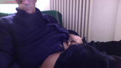 Snapshot of mynakedbeach chatting on 01-16-25, 11:58 Bi sexy guy lovense hush is on private is open or password show tip if you like. online show from 01-16-25, 11:58