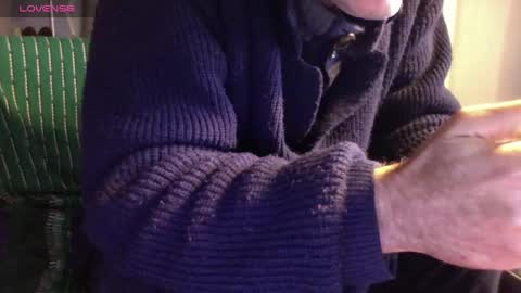 Snapshot of mynakedbeach chatting on 02-01-25, 12:47 Bi sexy guy lovense hush is on private is open or password show tip if you like. online show from 02-01-25, 12:47