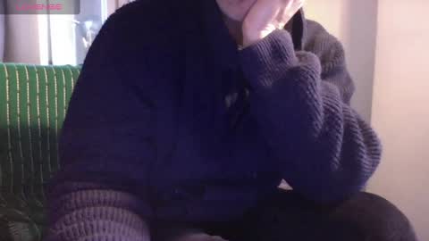 Snapshot of mynakedbeach chatting on 02-09-25, 11:36 Bi sexy guy lovense hush is on private is open or password show tip if you like. online show from 02-09-25, 11:36