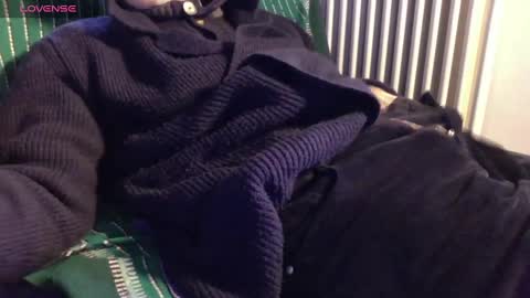 Snapshot of mynakedbeach chatting on 02-10-25, 09:58 Bi sexy guy lovense hush is on private is open or password show tip if you like. online show from 02-10-25, 09:58