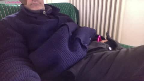 Snapshot of mynakedbeach chatting on 02-18-25, 11:00 Bi sexy guy lovense hush is on private is open or password show tip if you like. online show from 02-18-25, 11:00