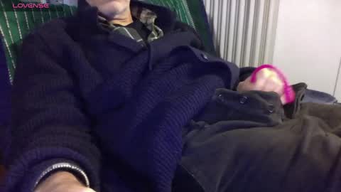 Snapshot of mynakedbeach chatting on 02-27-25, 04:53 Bi sexy guy lovense hush is on private is open or password show tip if you like. online show from 02-27-25, 04:53