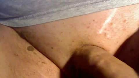 Snapshot of mynamehere70 chatting on 09-24-25, 06:06 mynamehere70 online show from 09-24-25, 06:06