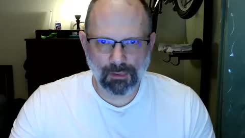 Tony online show from 10-31-25, 04:13