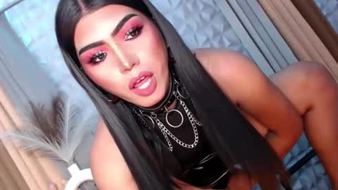 Snapshot of mysterious_diva chatting on 10-23-25, 02:16 SUPPORT GODDESS TRISHA AND DONT FORGET TO FOLLOW ME online show from 10-23-25, 02:16