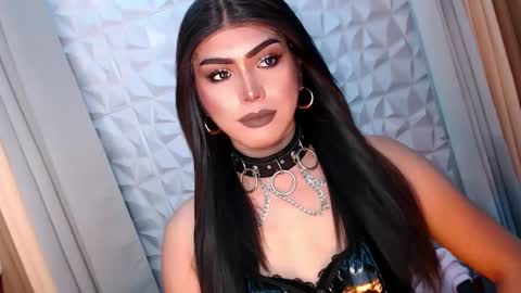 Snapshot of mysterious_diva chatting on 11-06-25, 09:32 SUPPORT GODDESS TRISHA AND DONT FORGET TO FOLLOW ME online show from 11-06-25, 09:32