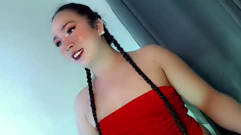 Snapshot of mysterious_kim chatting on 11-10-25, 02:43 kimmy online show from 11-10-25, 02:43