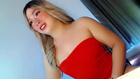 Snapshot of mysterious_kim chatting on 11-26-25, 02:45 kimmy online show from 11-26-25, 02:45