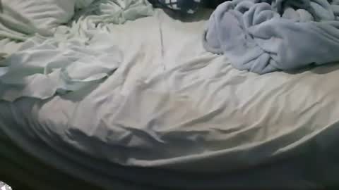 mysteriouswoman18 online show from 10-22-25, 09:47