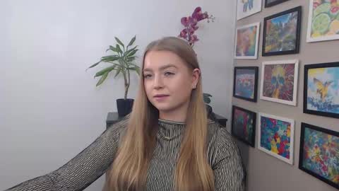 Erica online show from 01-09-25, 12:19