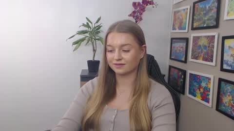 Erica online show from 01-15-25, 12:36