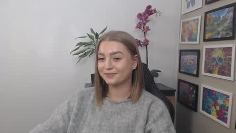 Erica online show from 03-12-25, 12:26