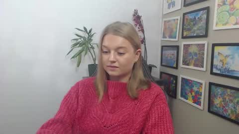 Erica online show from 10-20-25, 07:42