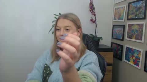 Erica online show from 12-05-25, 08:45