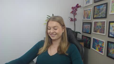 Erica online show from 03-12-26, 09:26