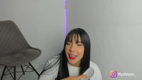 Elena online show from 01-08-25, 02:25