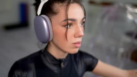 MILLI online show from 12-18-25, 09:59