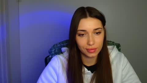 Snapshot of mysticamelia chatting on 02-11-26, 09:14 Amelia online show from 02-11-26, 09:14