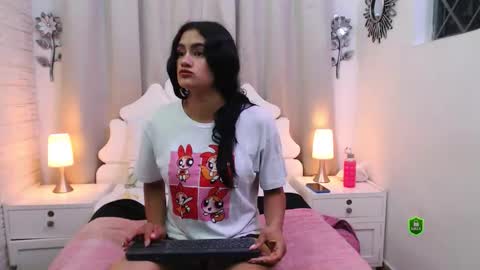 mysticliah online show from 11-05-25, 12:16